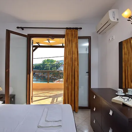 Esperides Maisonettes *