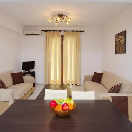 Esperides Maisonettes Landhuis *