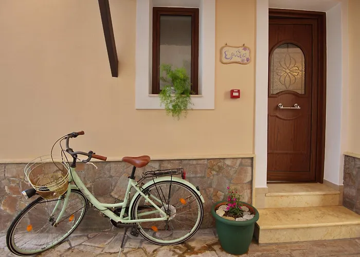 Esperides Maisonettes Летний дом *